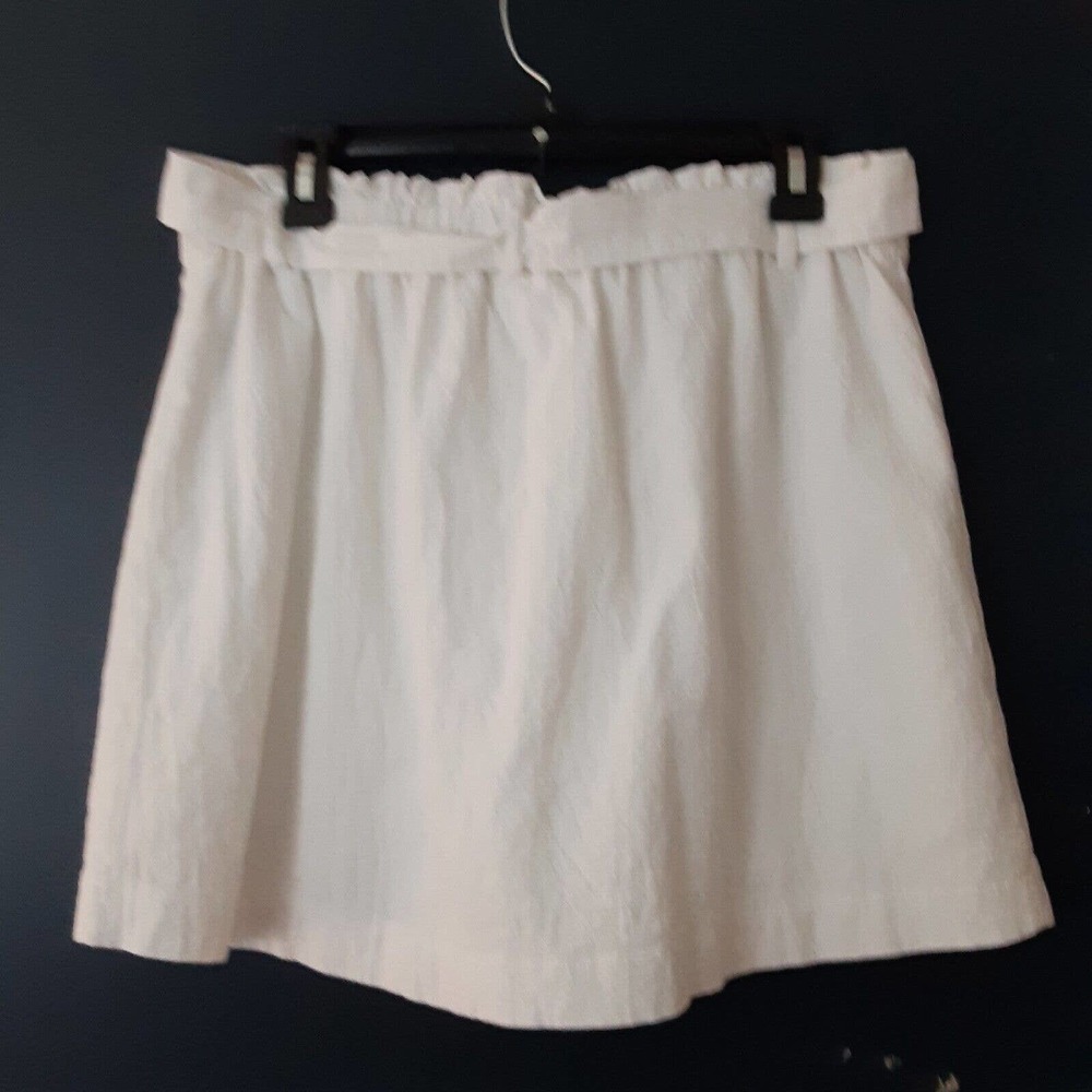 Charlotte Russe sz L Flap Over Skirt Summer Cool Timeless - Picture 4 of 5